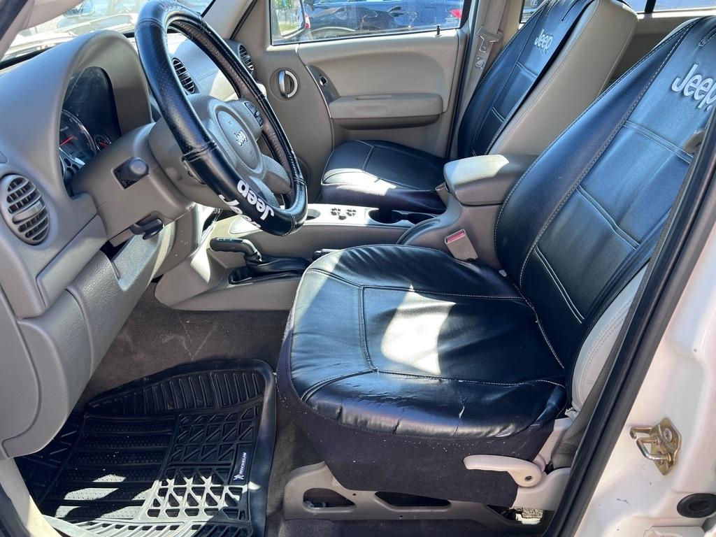 Jeep Liberty  2006