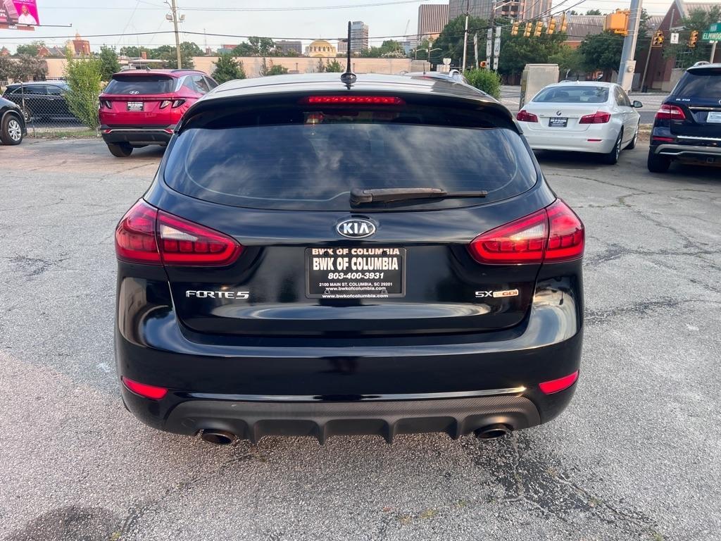 Kia Forte 5-Door  2015