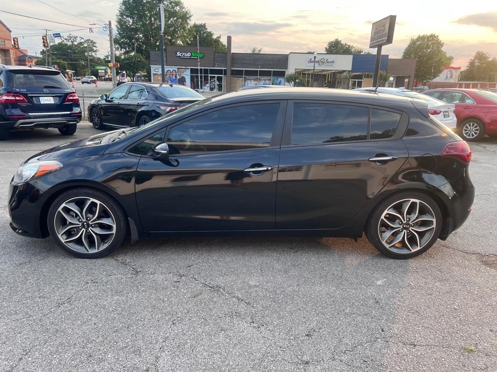Kia Forte 5-Door  2015