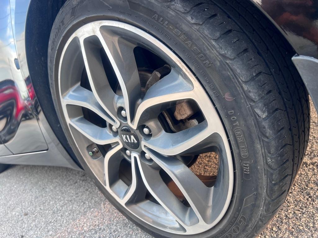 Kia Forte 5-Door  2015