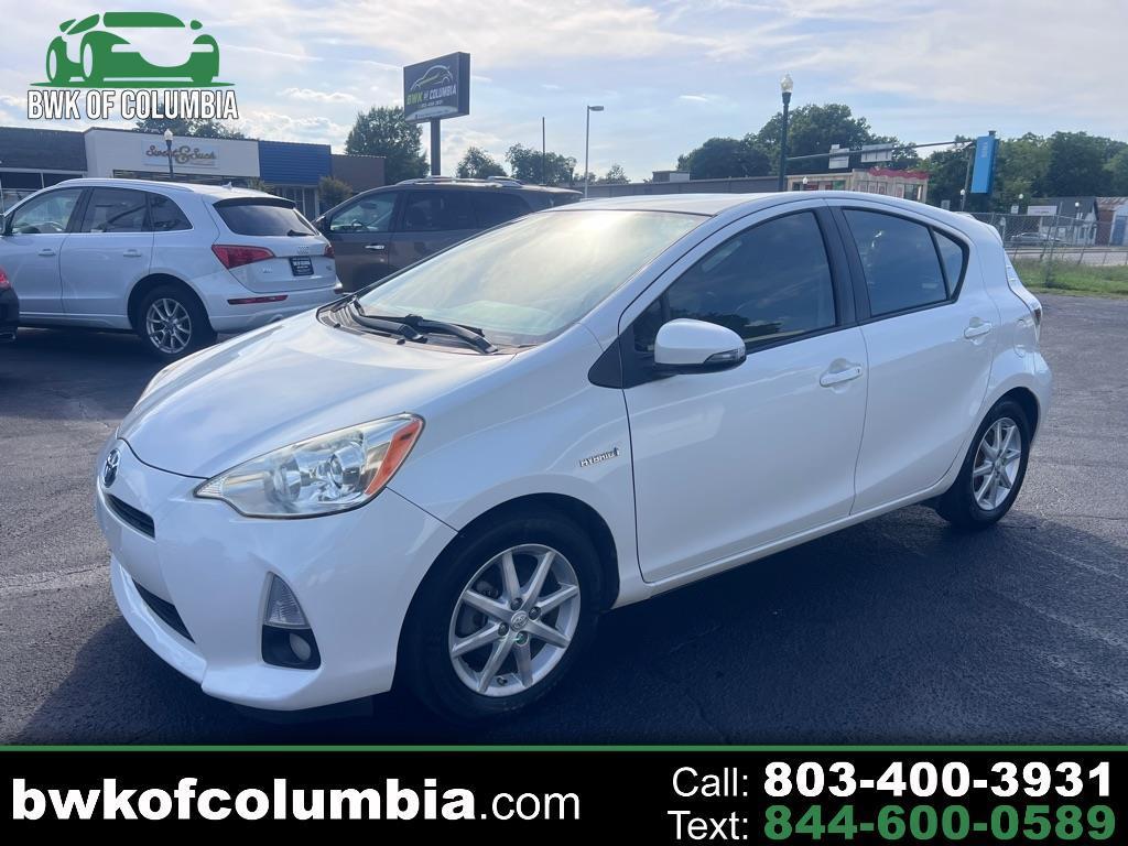 2012 Toyota Prius c's photo