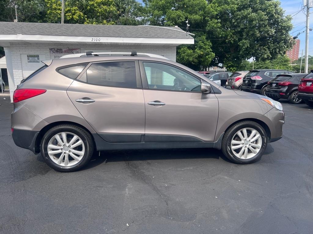 Hyundai Tucson  2012
