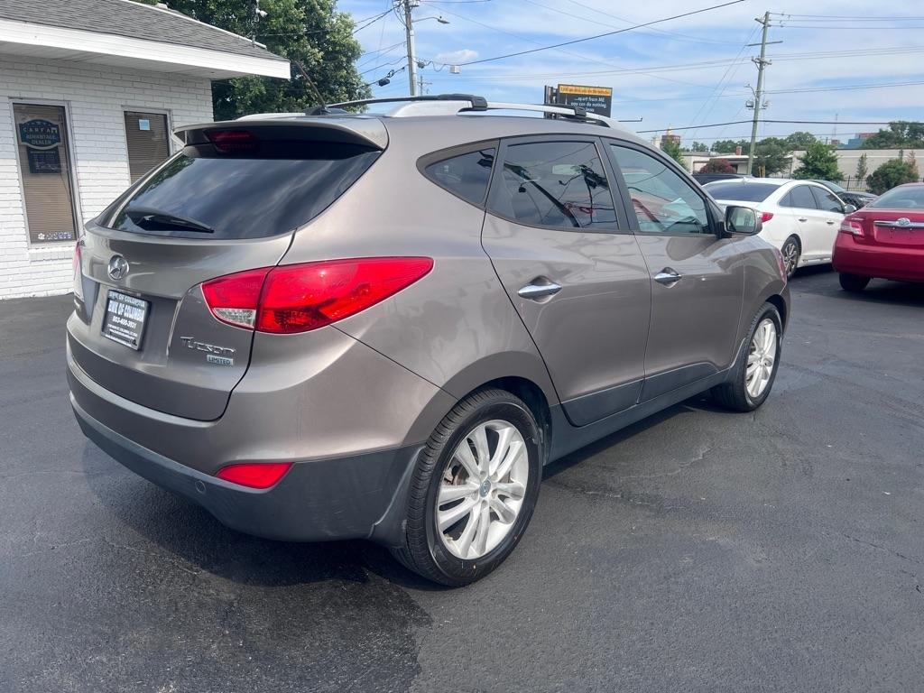 Hyundai Tucson  2012