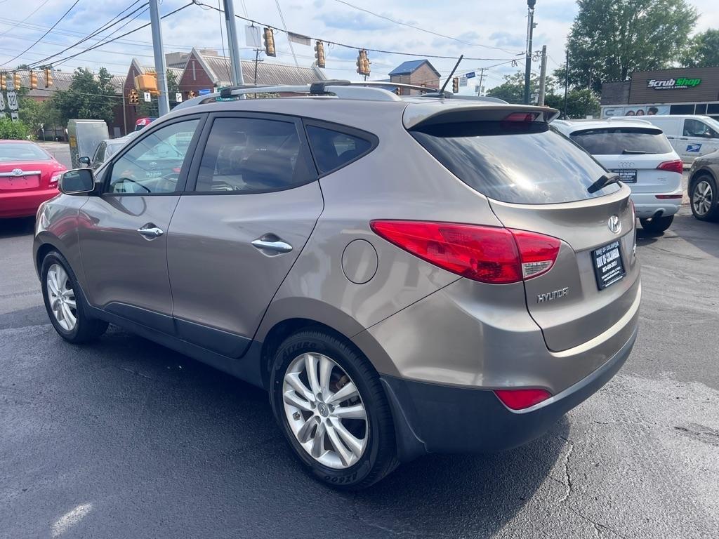Hyundai Tucson  2012