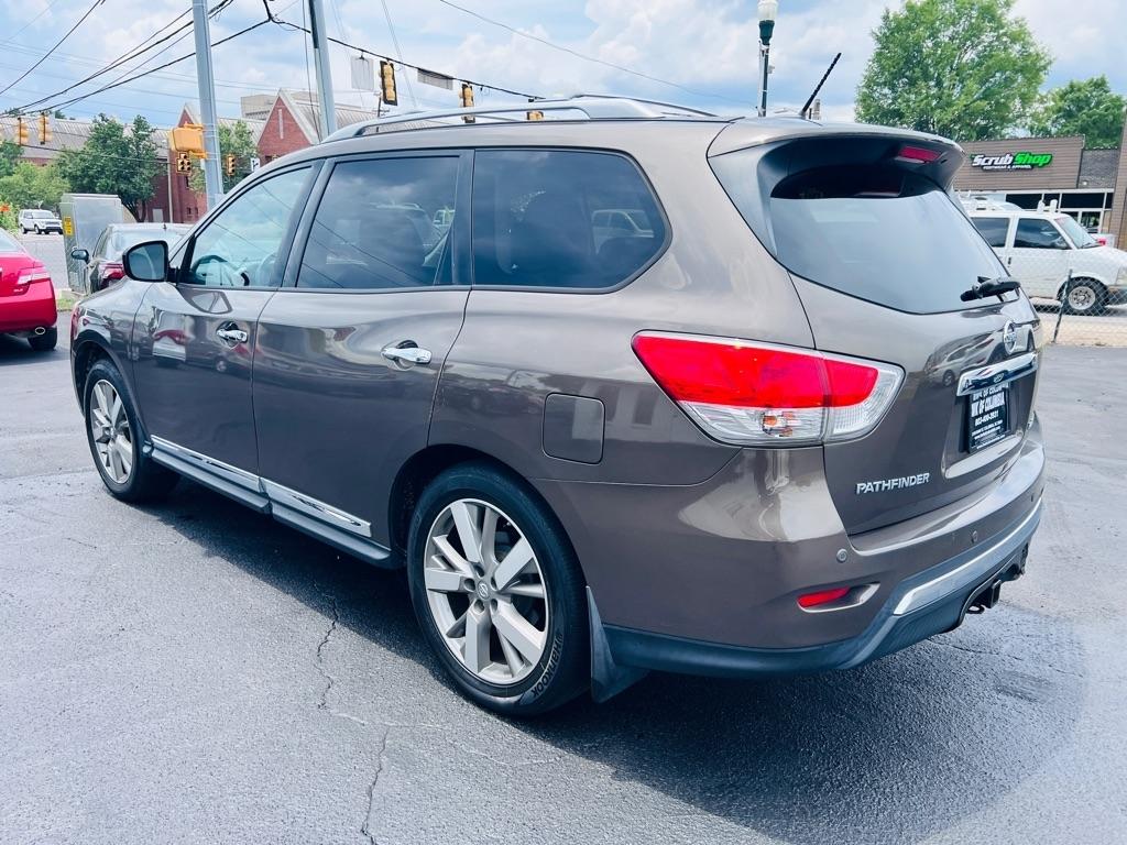 Nissan Pathfinder  2016
