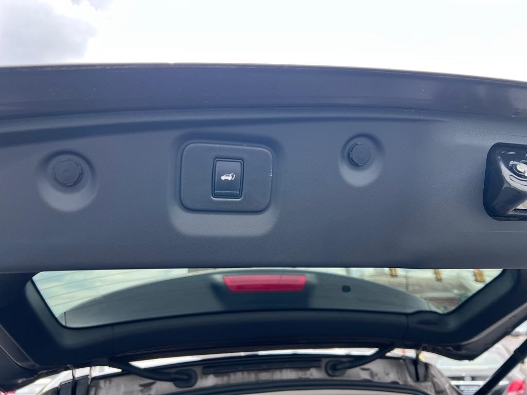 Nissan Pathfinder  2016