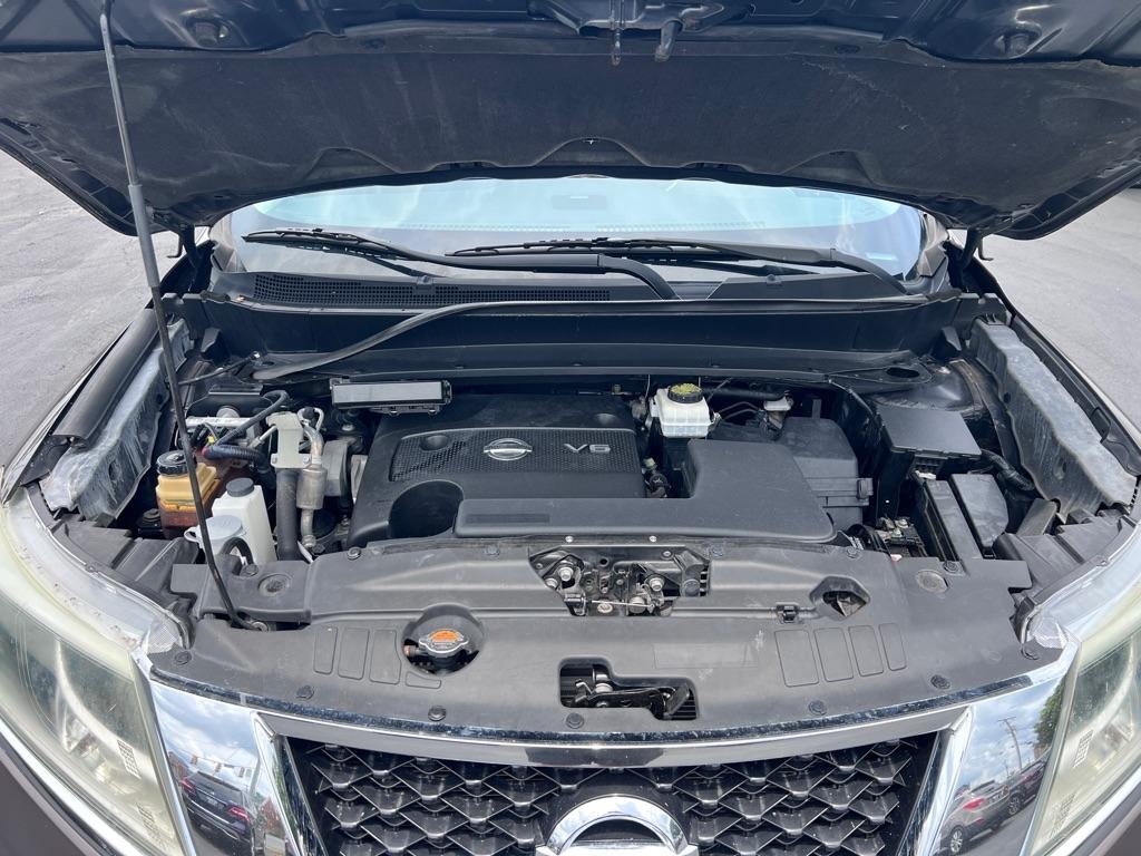 Nissan Pathfinder  2016