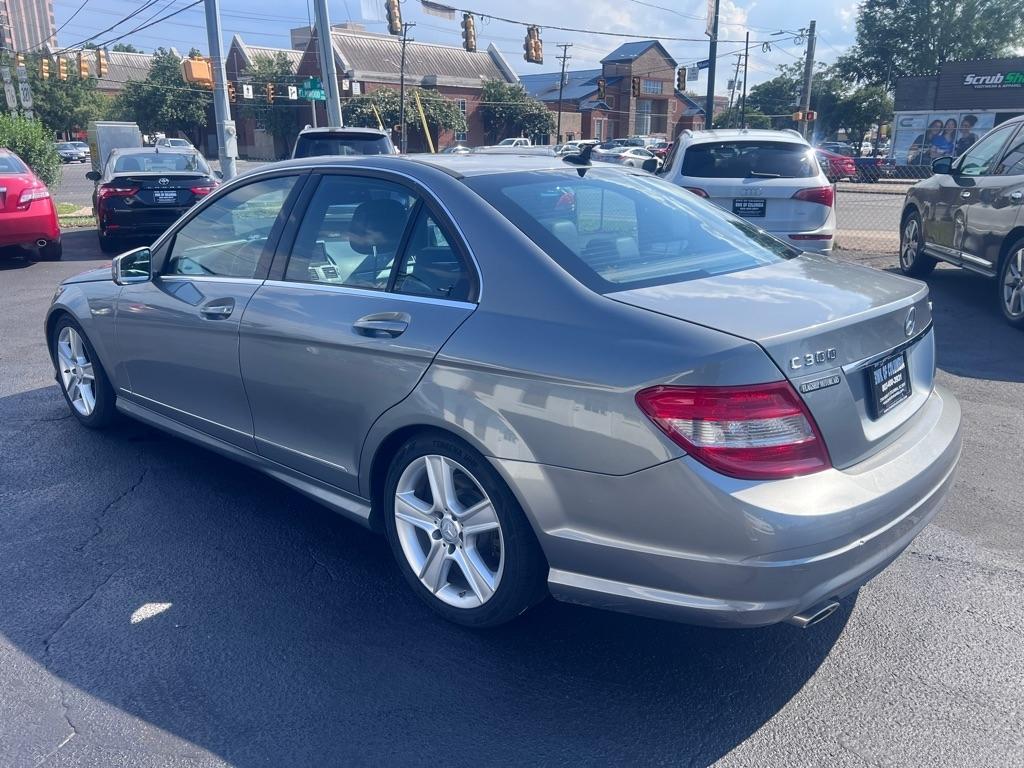 Mercedes-Benz C-Class  2010