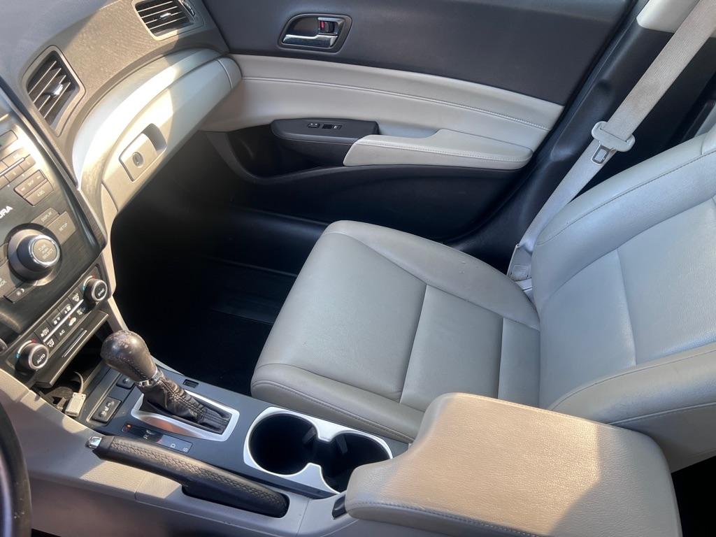 Acura ILX  2016
