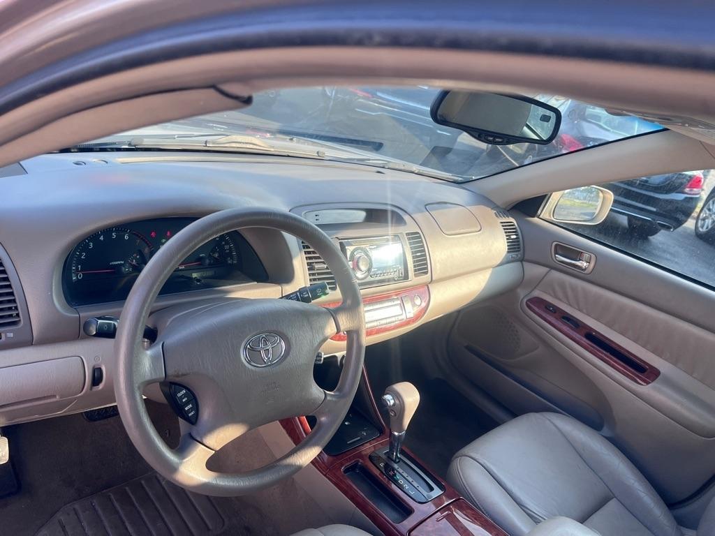 Toyota Camry  2002