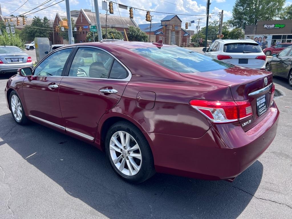 Lexus ES 350  2010