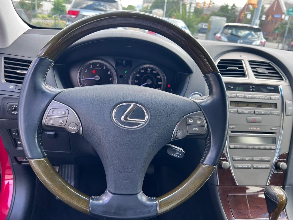 Lexus ES 350  2010