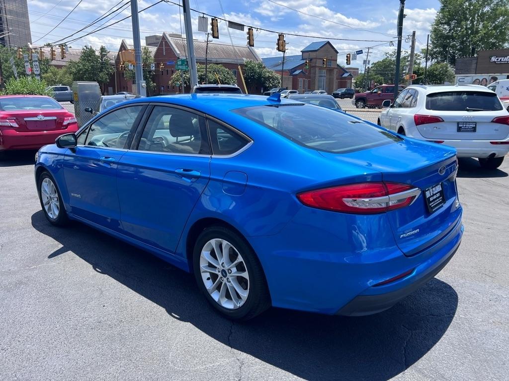 Ford Fusion Hybrid  2019