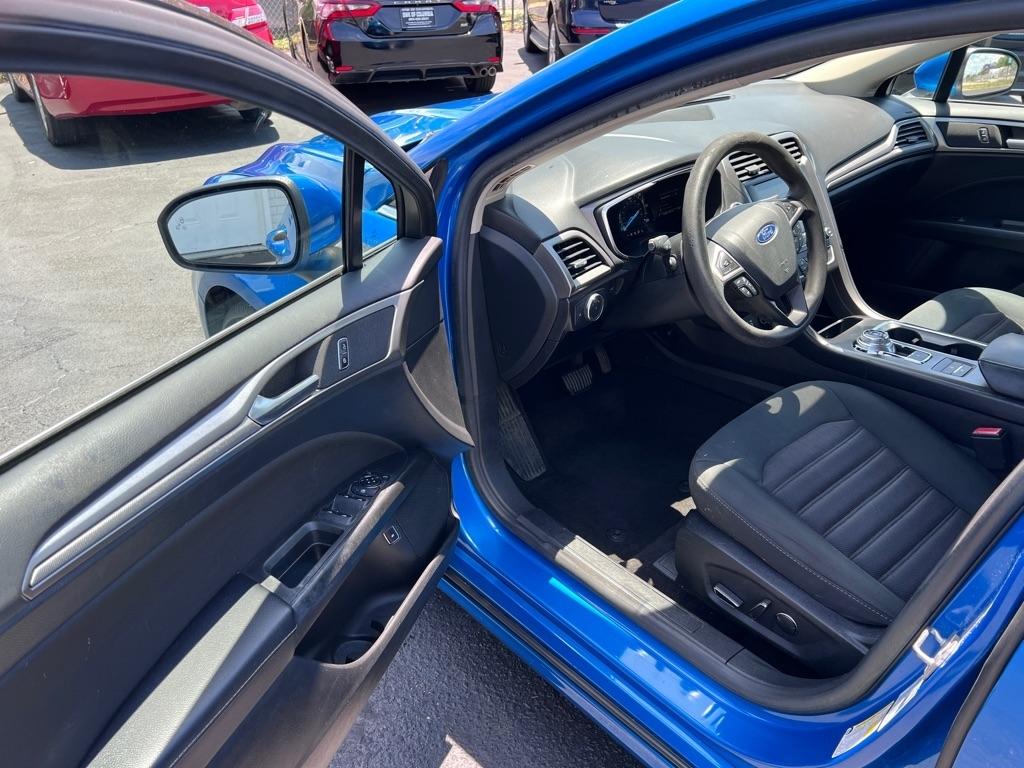 Ford Fusion Hybrid  2019