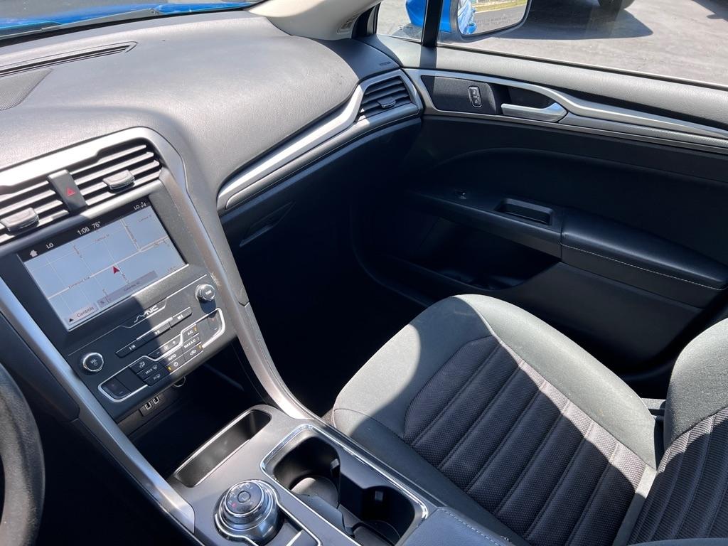 Ford Fusion Hybrid  2019