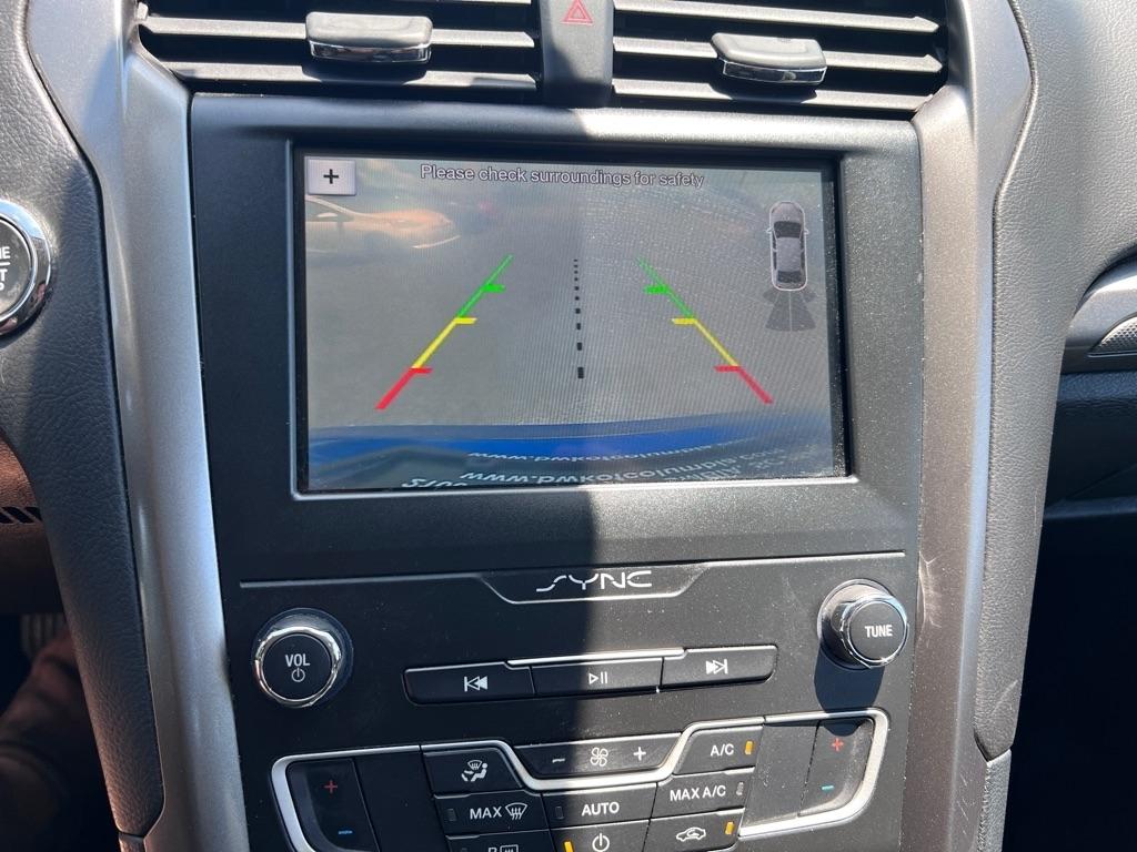 Ford Fusion Hybrid  2019