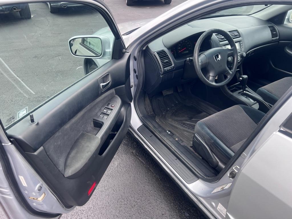 Honda Accord  2005