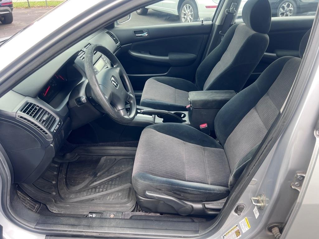 Honda Accord  2005