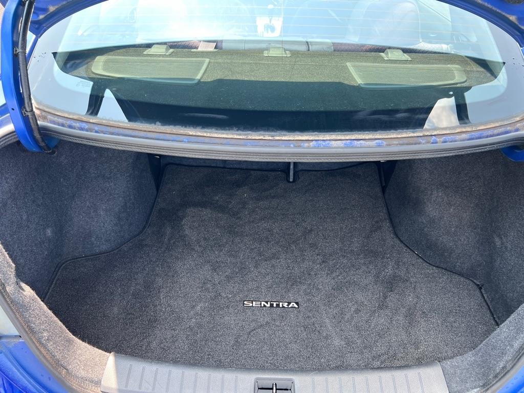 Nissan Sentra  2014