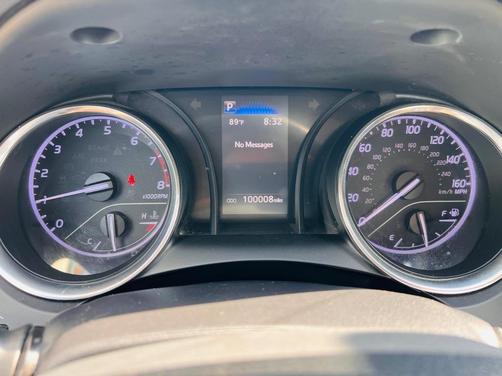 Toyota Camry  2019