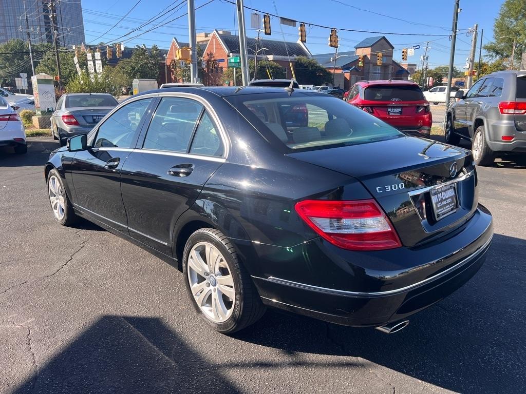 Mercedes-Benz C-Class  2011