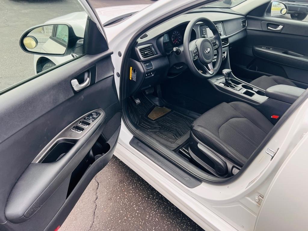 Kia Optima  2016