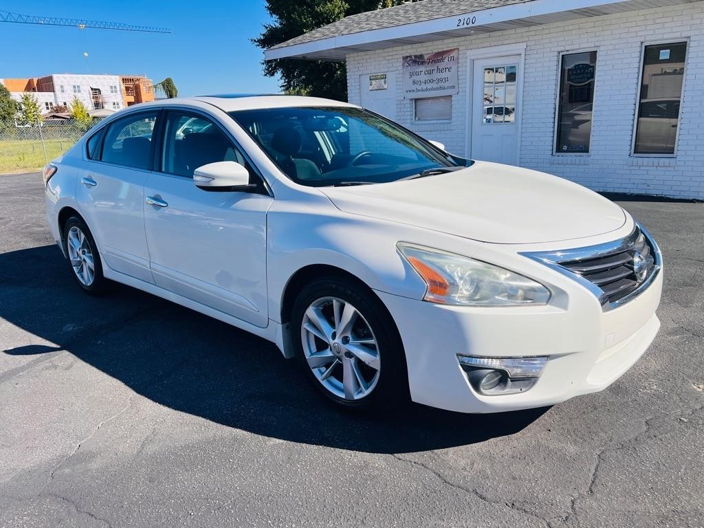 Nissan Altima  2015