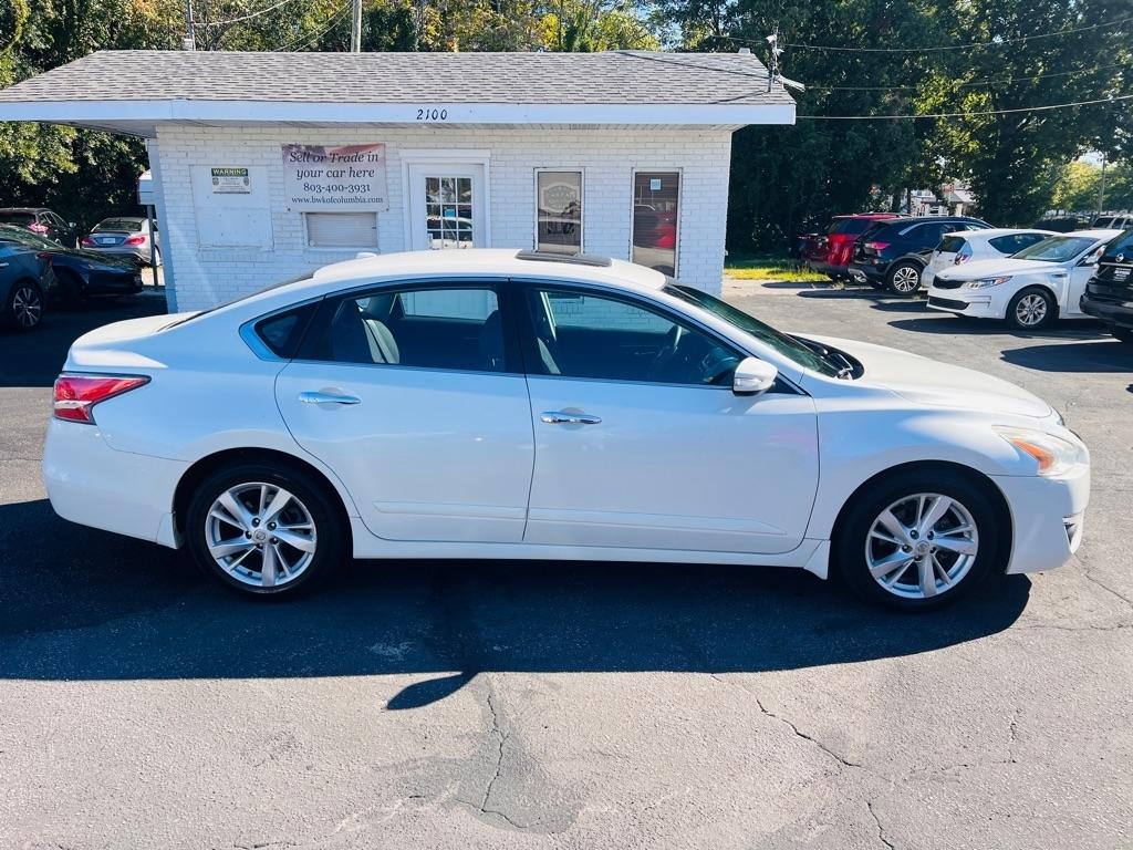 Nissan Altima  2015