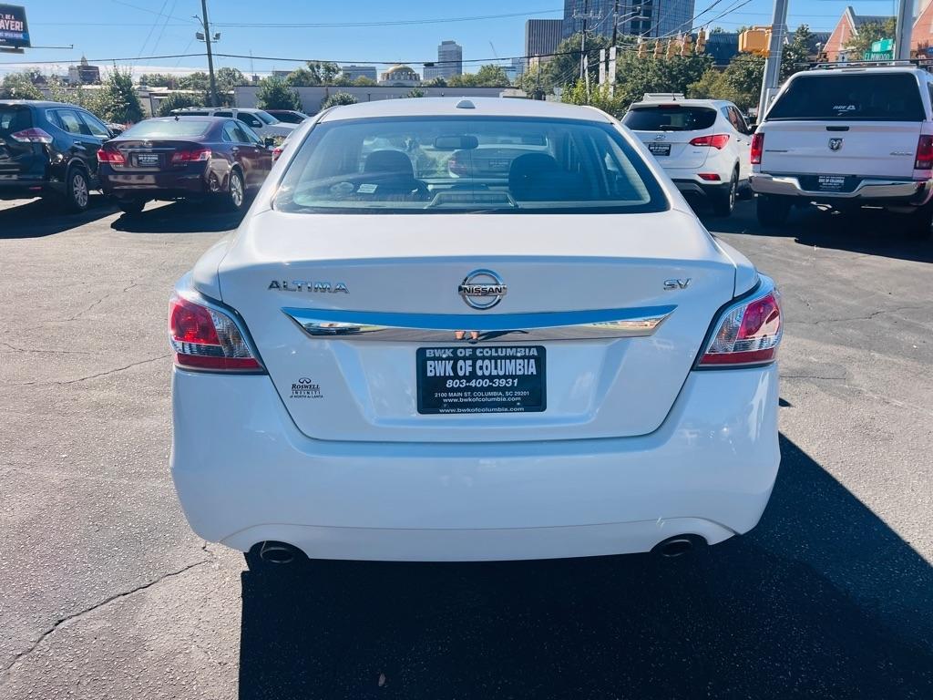 Nissan Altima  2015