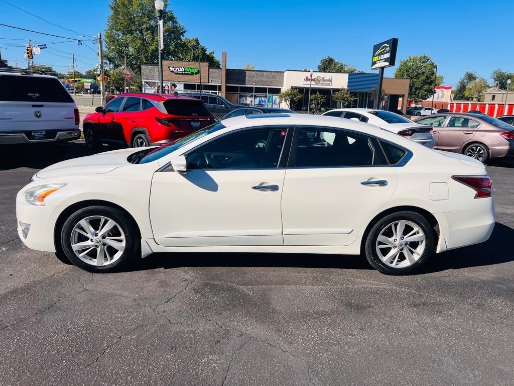 Nissan Altima  2015