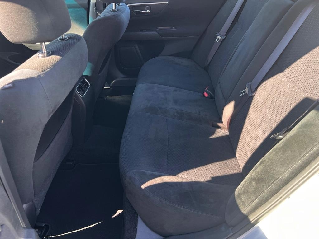 Nissan Altima  2015