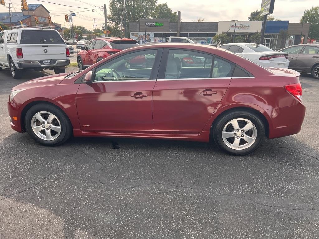 Chevrolet Cruze  2011