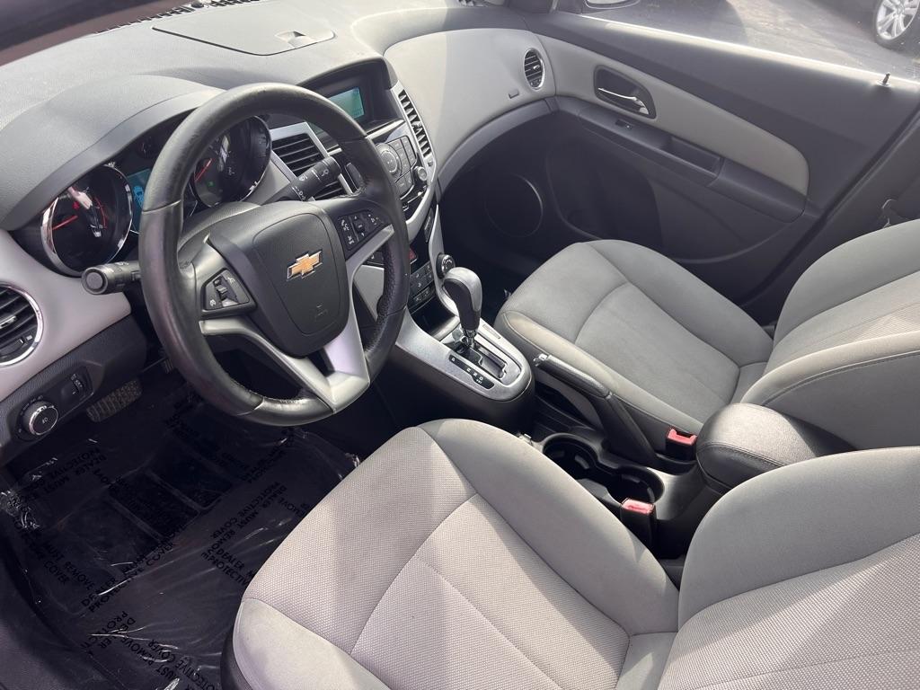 Chevrolet Cruze  2011