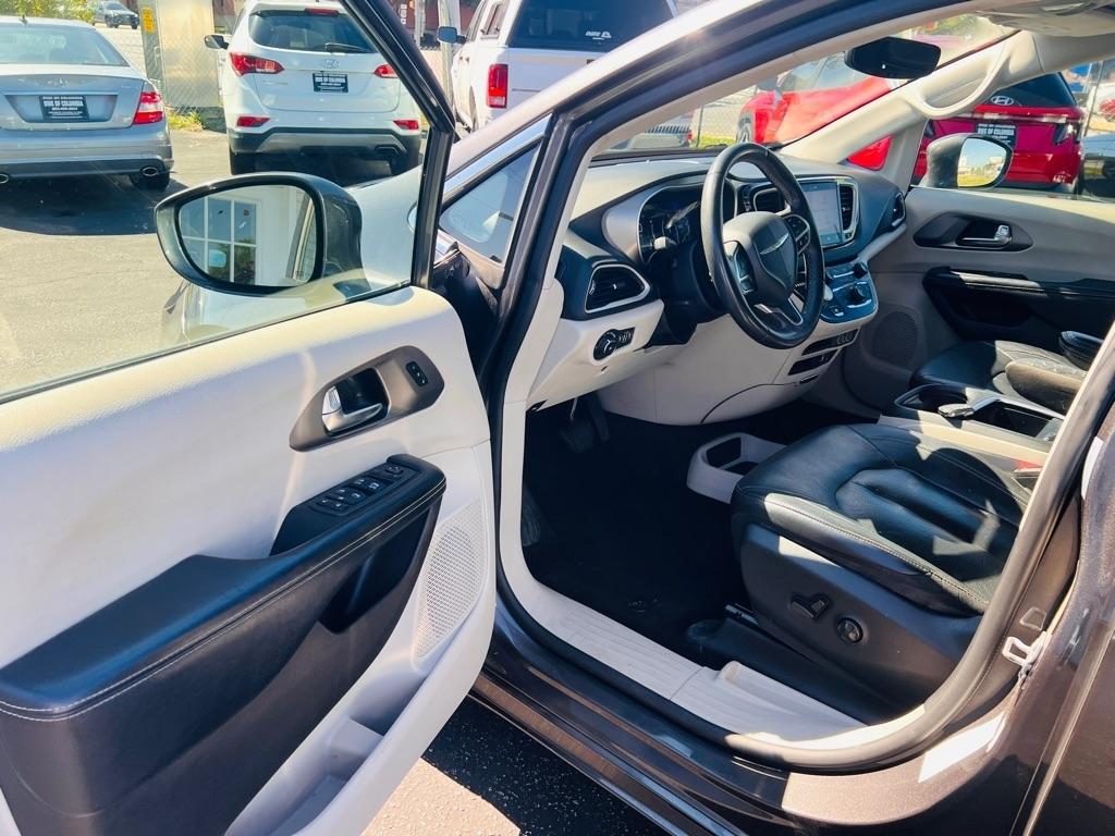 Chrysler Pacifica  2022