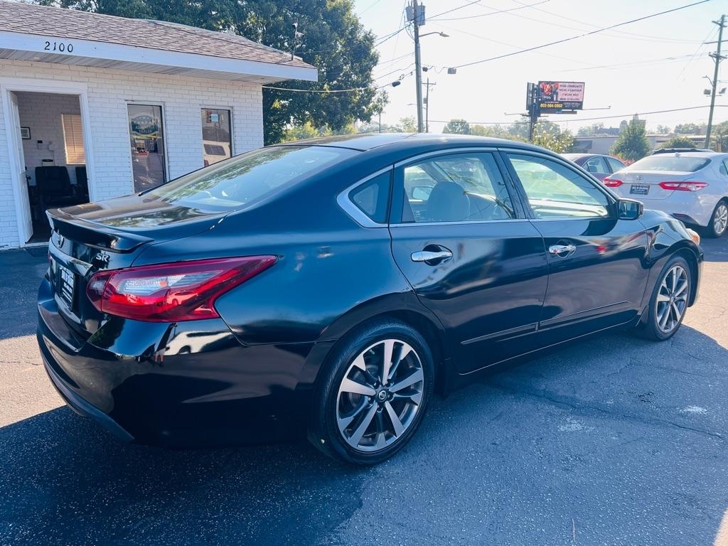 Nissan Altima  2017