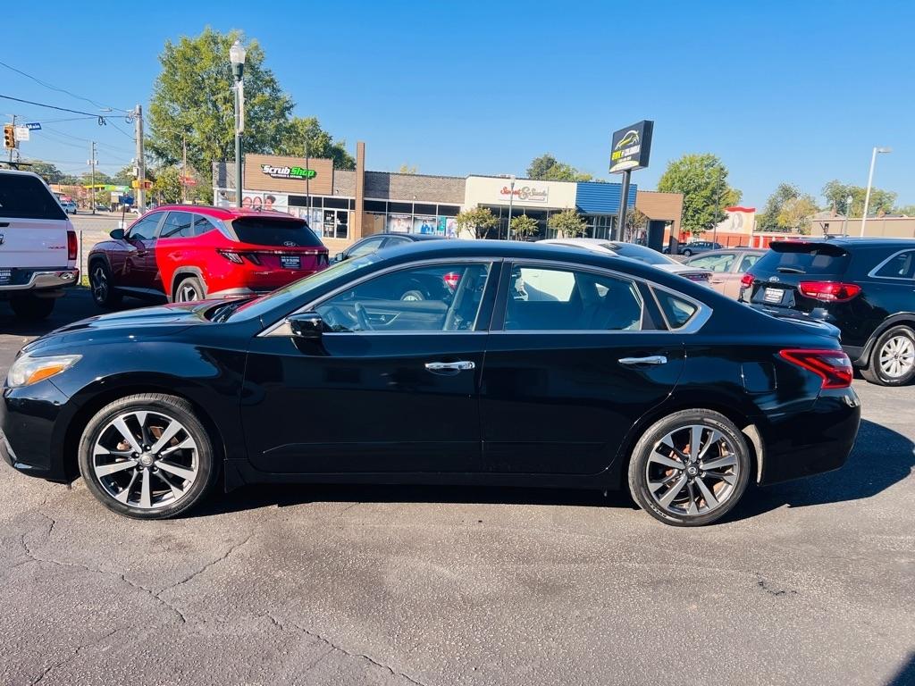 Nissan Altima  2017