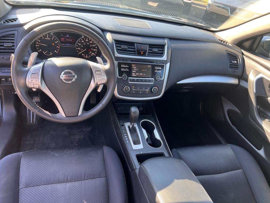 Nissan Altima  2017