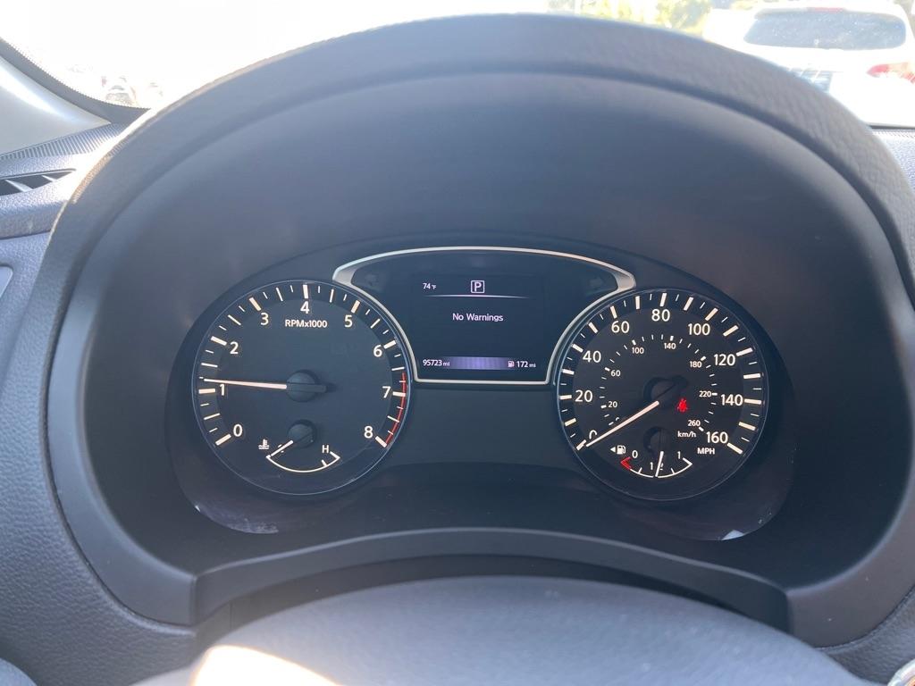 Nissan Altima  2017