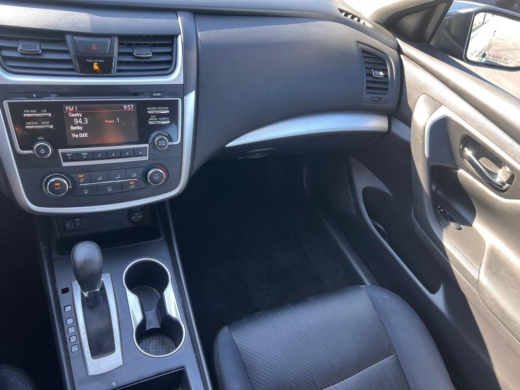 Nissan Altima  2017