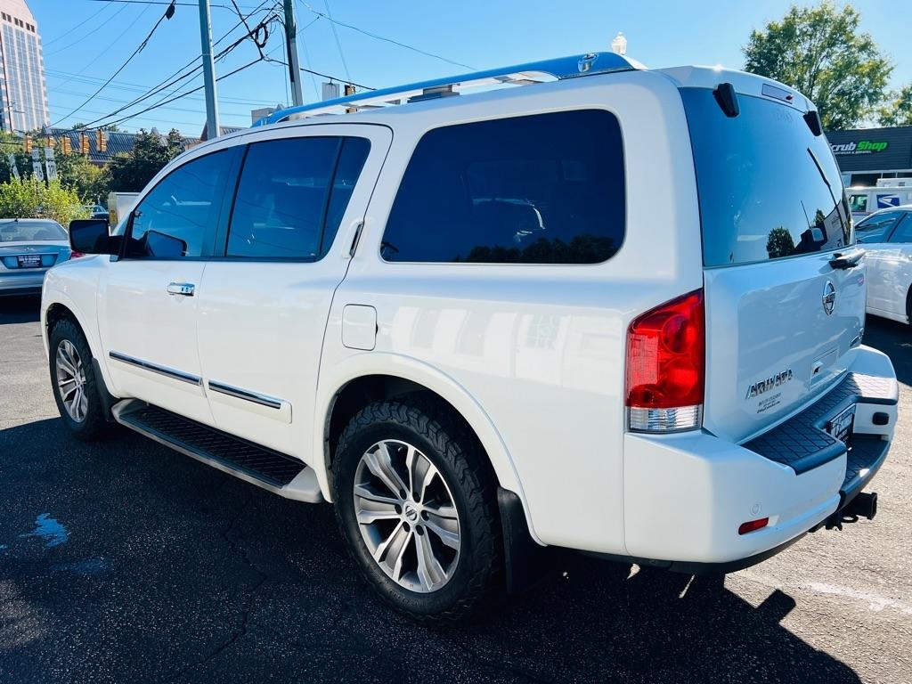 Nissan Armada  2015