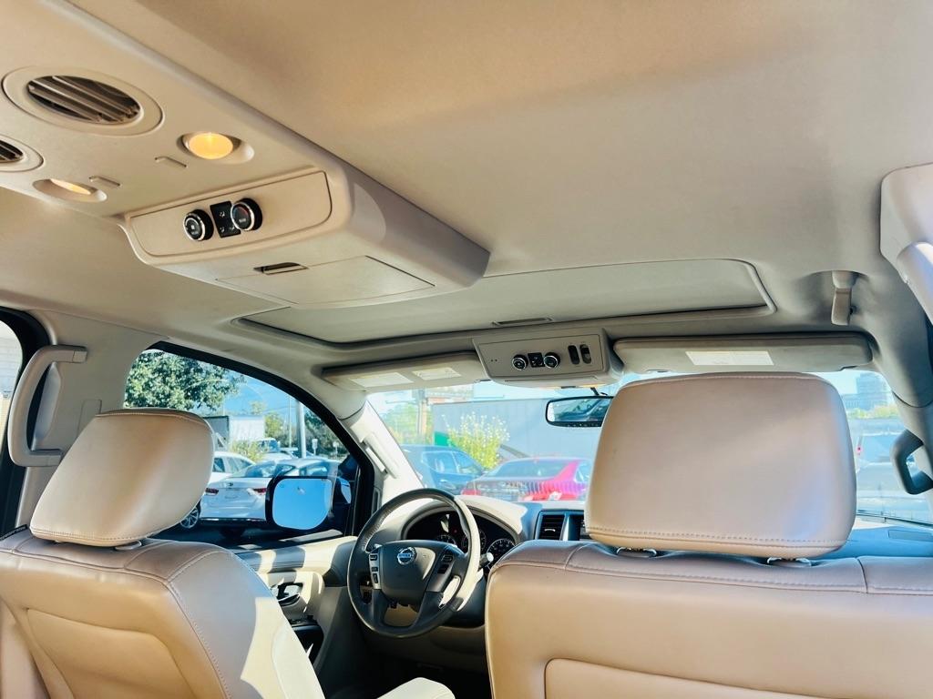Nissan Armada  2015
