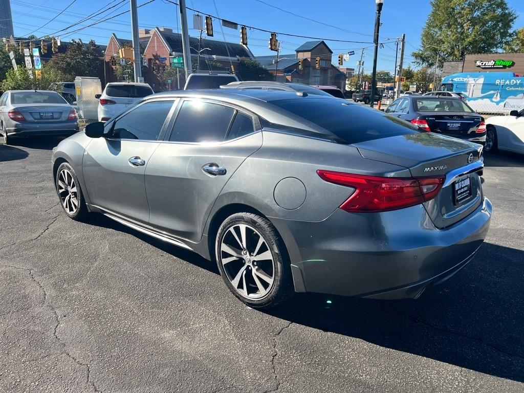 Nissan Maxima  2016