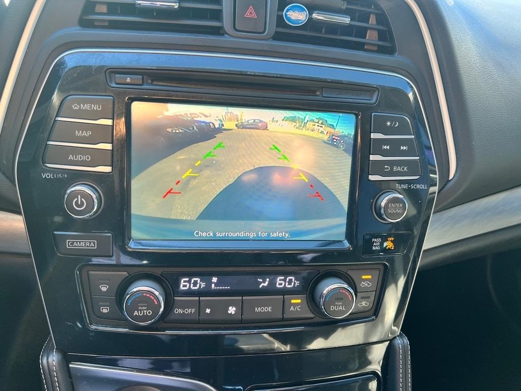 Nissan Maxima  2016
