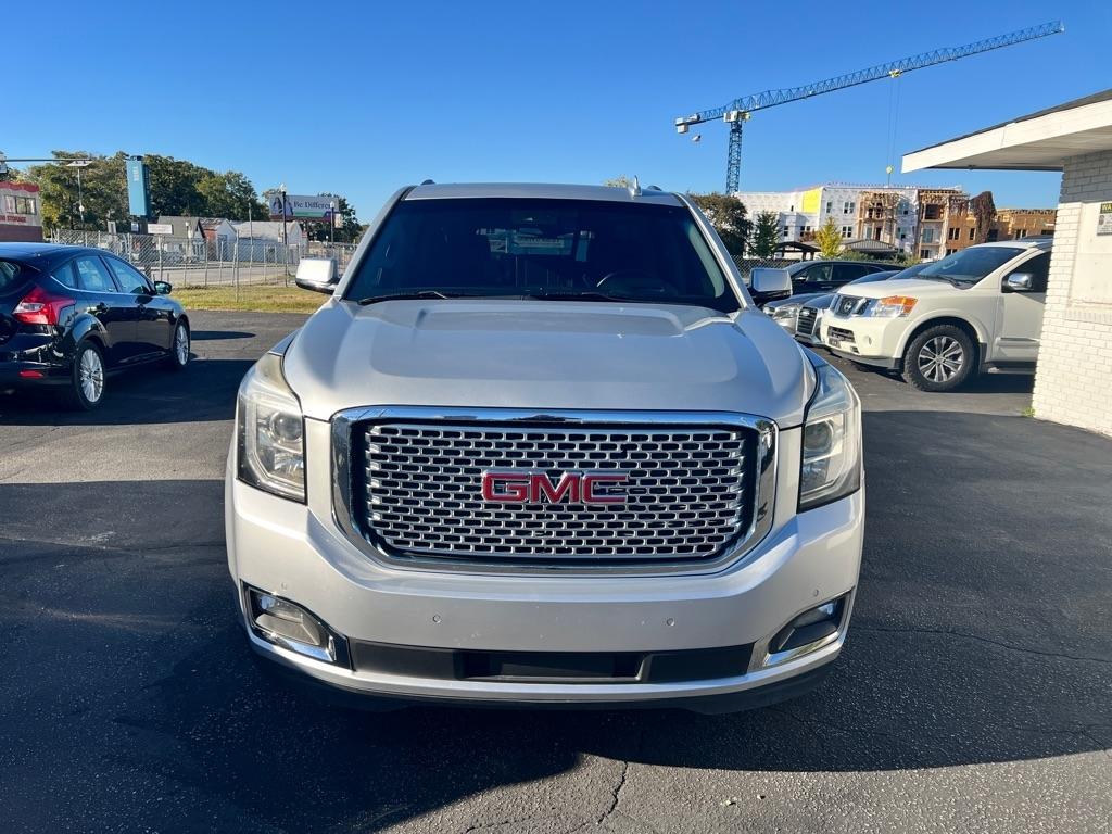 GMC Yukon XL  2017