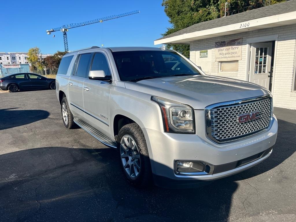 GMC Yukon XL  2017