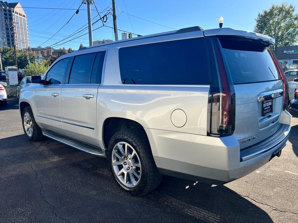 GMC Yukon XL  2017
