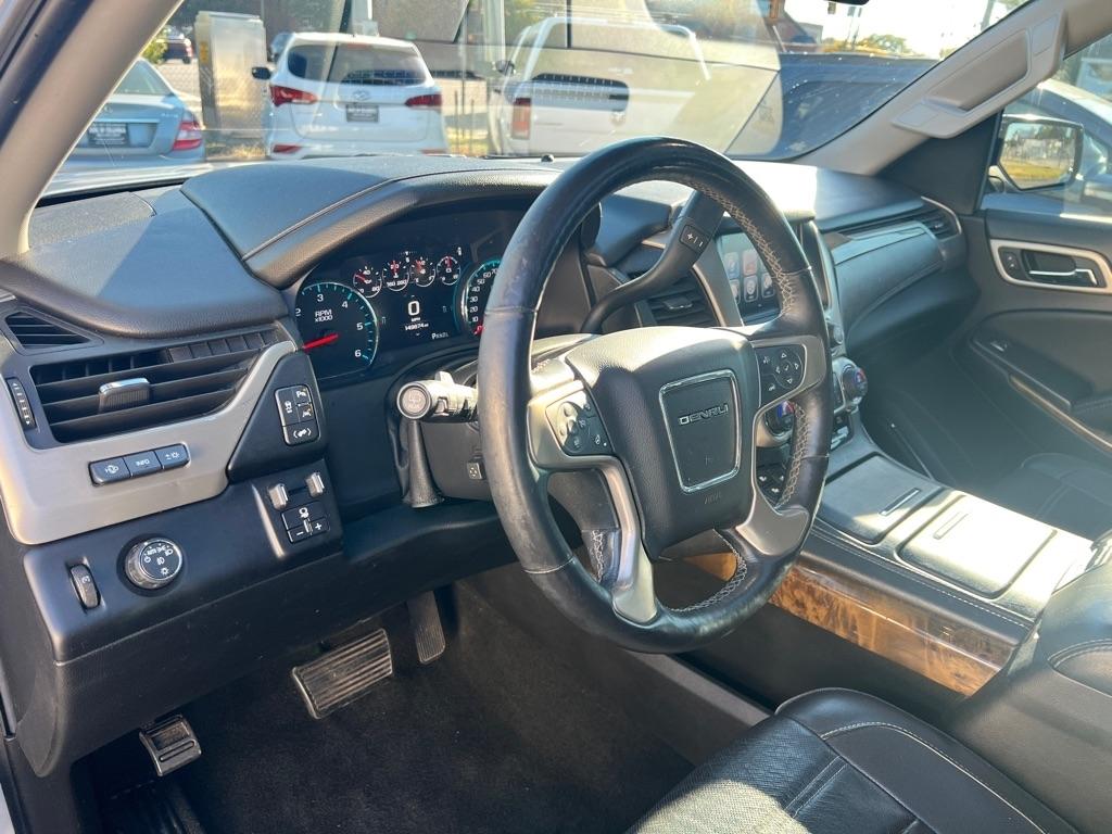 GMC Yukon XL  2017
