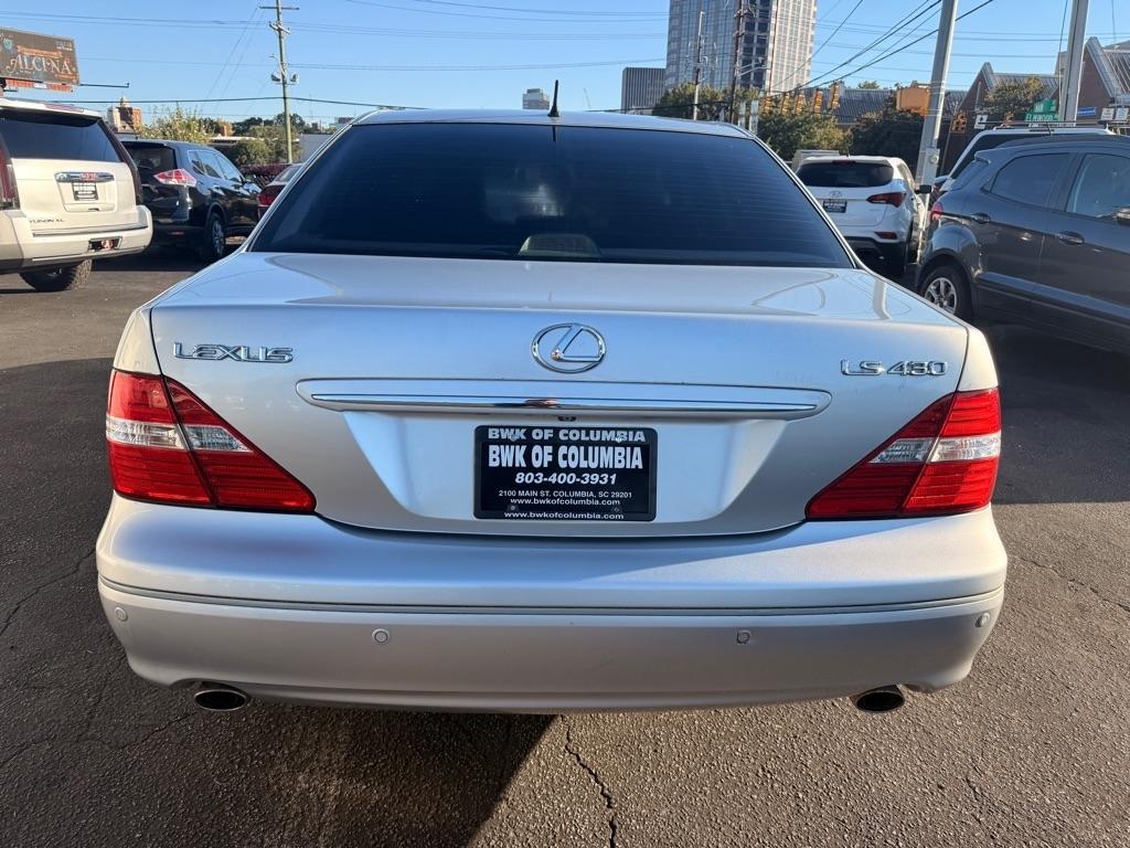 Lexus LS 430  2004