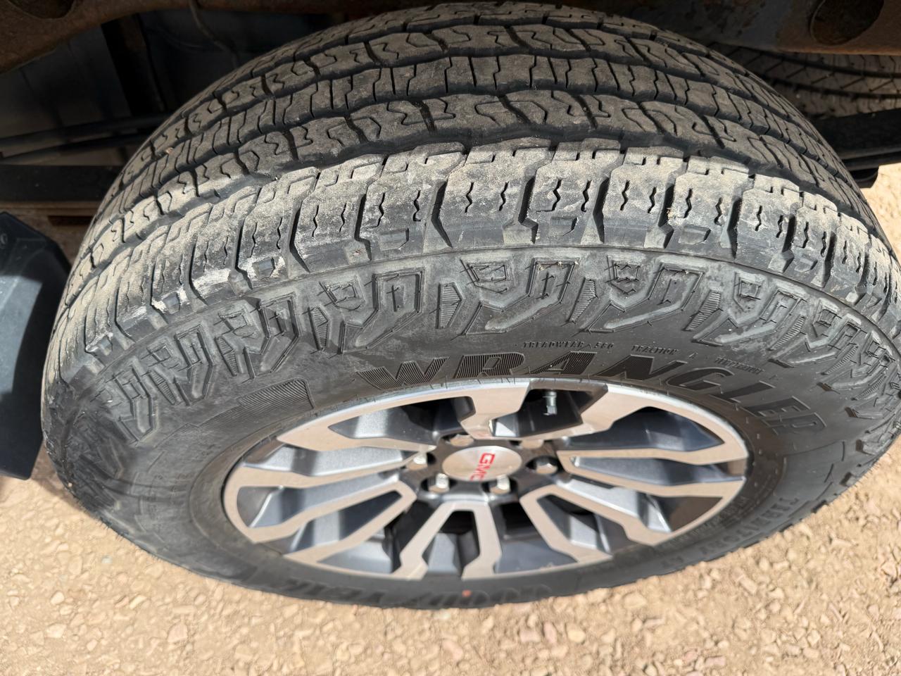 Chevrolet Silverado 1500 4WD Crew Cab 143.5" LS 2017