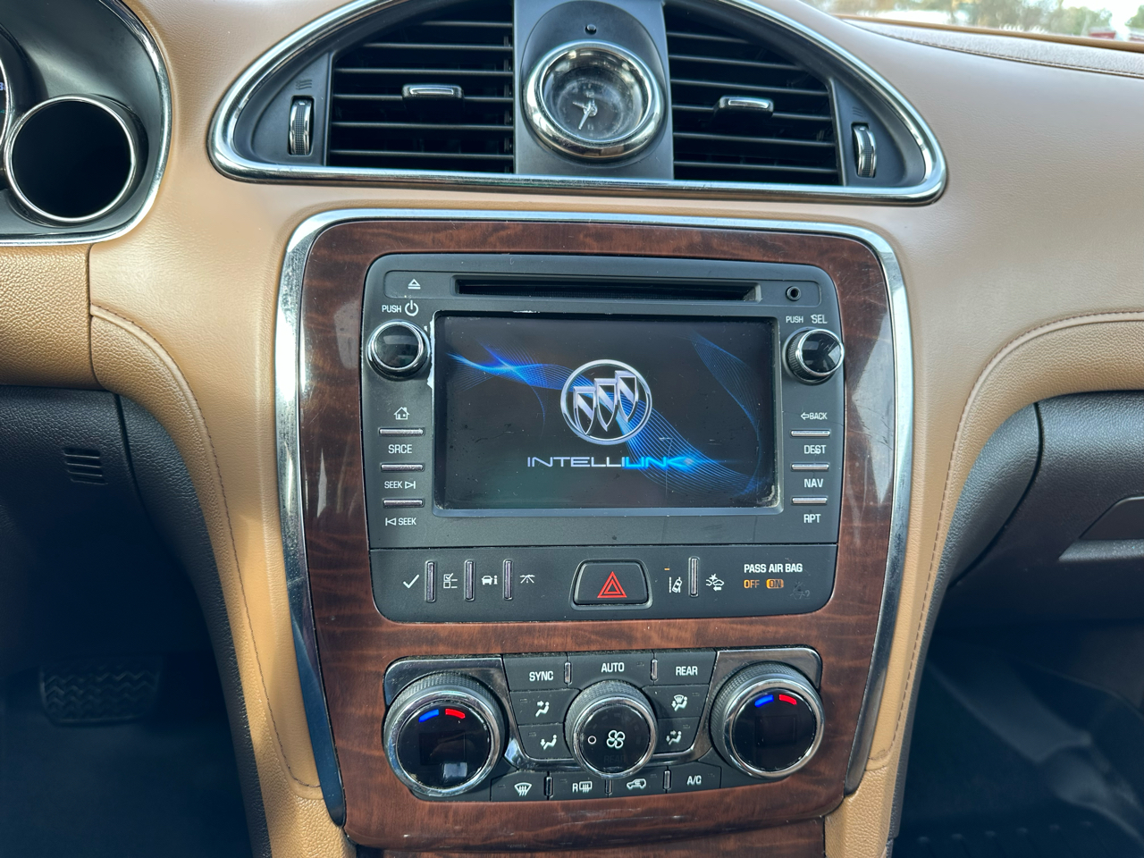 Buick Enclave AWD 4dr Premium 2017 Buick Enclave AWD 4dr Premium 2017